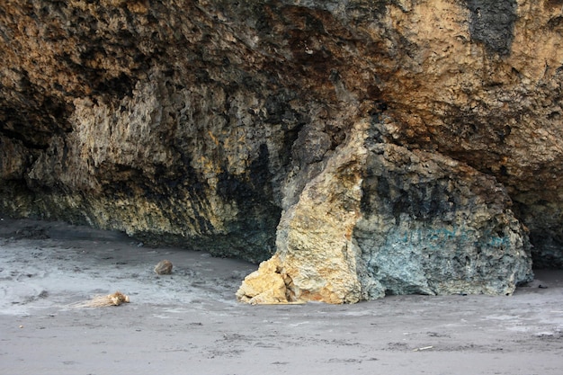 Areia e coral na praia