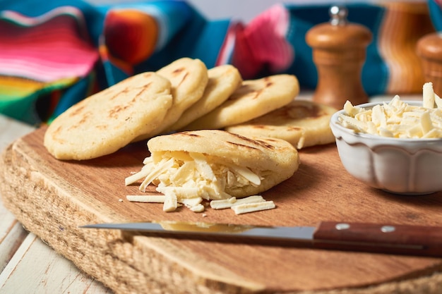 Arepas desayuno tradicional latinoamericano de Colombia y Venezuela