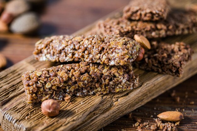 Arious gesunde Müsliriegel Müsli oder Müsliriegel Set aus Energiesportfrühstück und Proteinriegeln