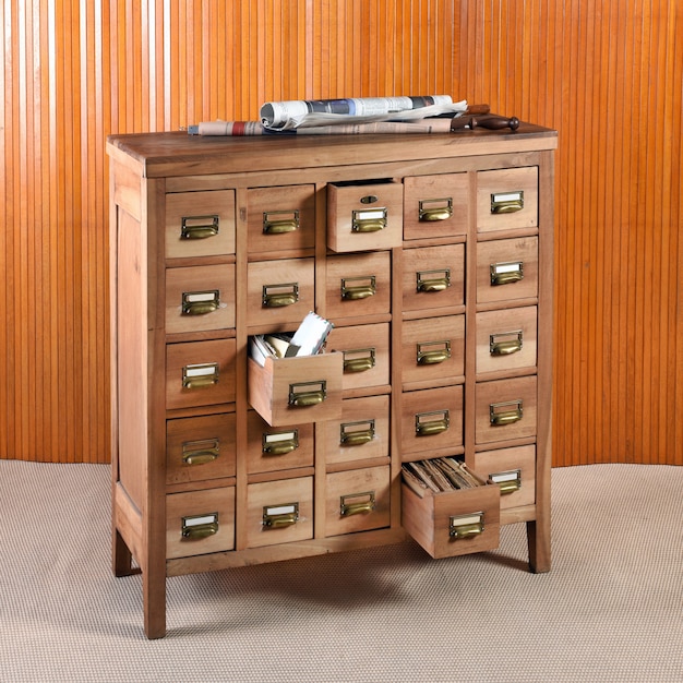 Armário de arquivo de madeira para armazenamento