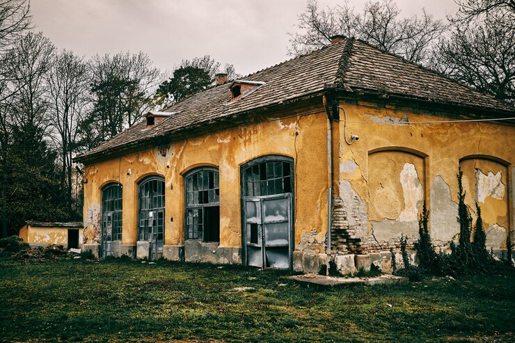Foto armazém abandonado