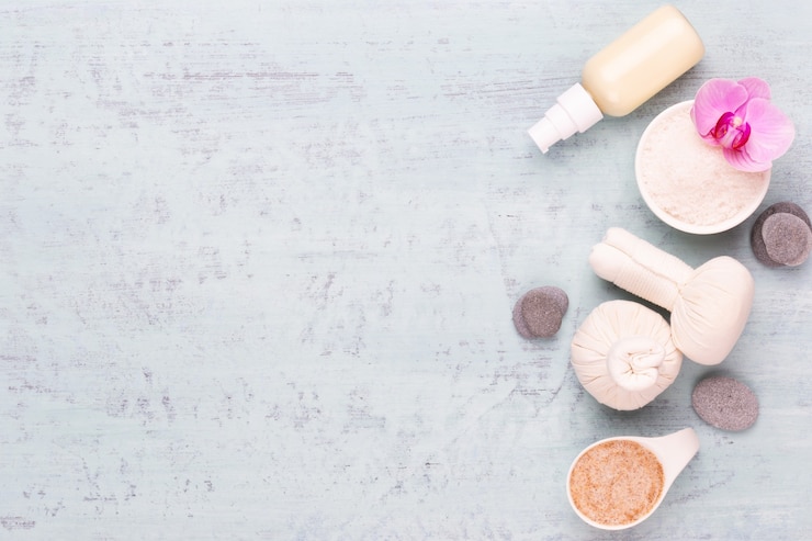 Foto aromaterapia de spa con diversos productos de belleza
