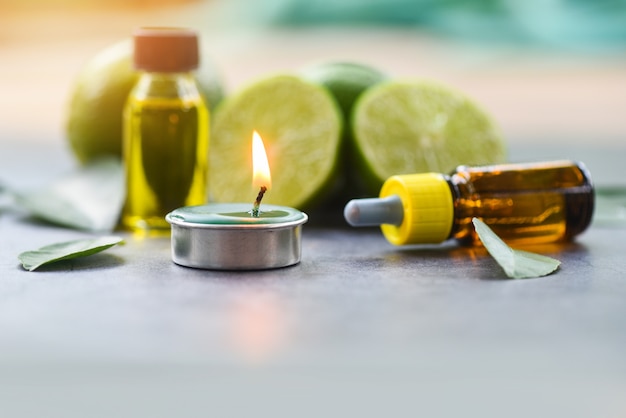 Aromatherapie Kräuterölflaschen Aroma mit Limettenzitrone Ätherische Öle