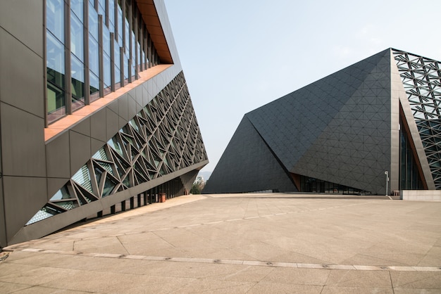 Arquitectura moderna del centro de arte en Chongqing, China