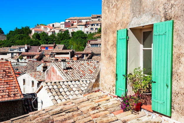 Arquitetura antiga em Valensole, Provence, França. Destino de viagem famoso.