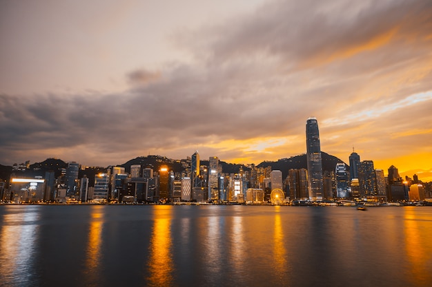 Foto arquitetura bonita construção de paisagem urbana na cidade de hong kong