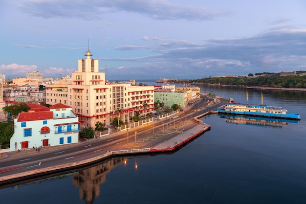 Arquitetura da cidade de Havana Cuba do porto