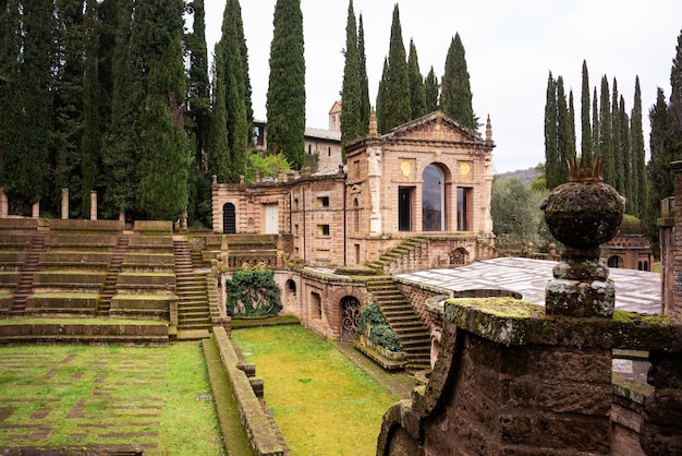 Arquitetura de fantasia La Scarzuola em Terni Itália