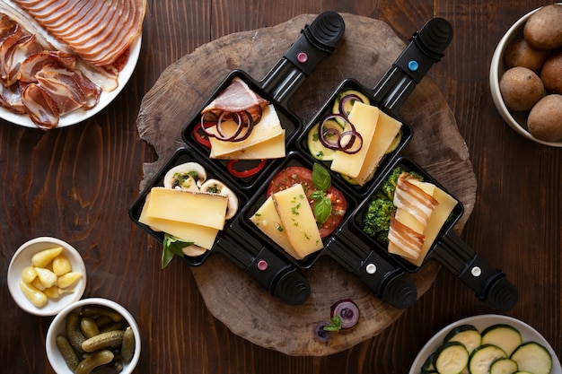 Arranjo de comida deliciosa.