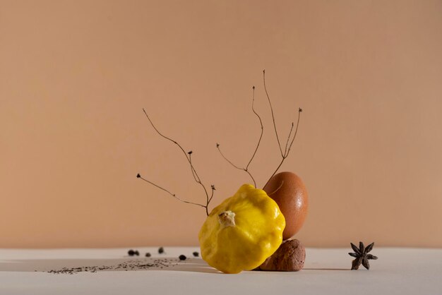 Foto el arreglo de naturaleza muerta de otoño