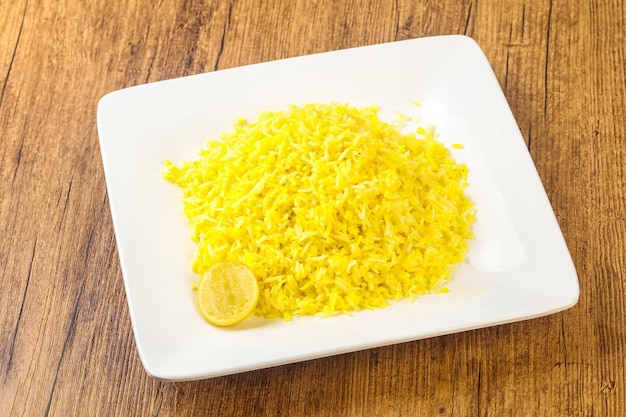 Arroz amarelo com lima