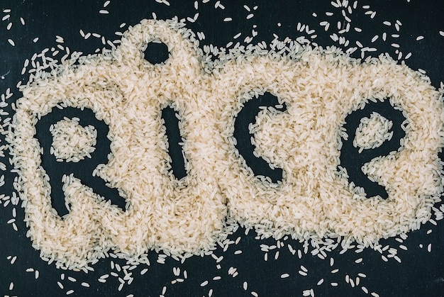 Arroz escrito em grão