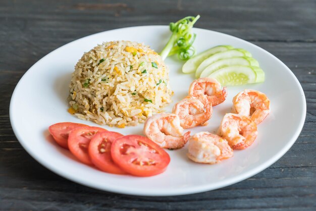 Arroz Frito Con Camarones