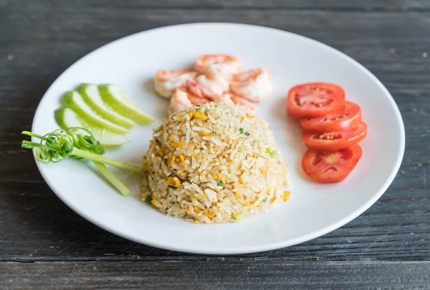 Arroz Frito Con Camarones