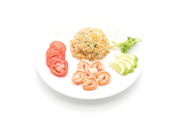 Arroz frito com camarão