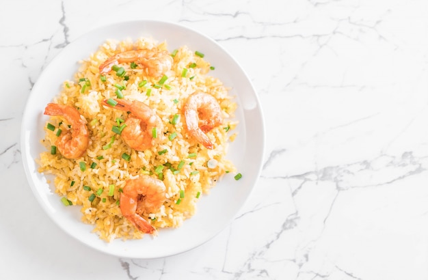 arroz frito con gambas