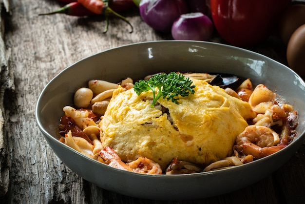 Arroz Frito de Marisco con Tortilla