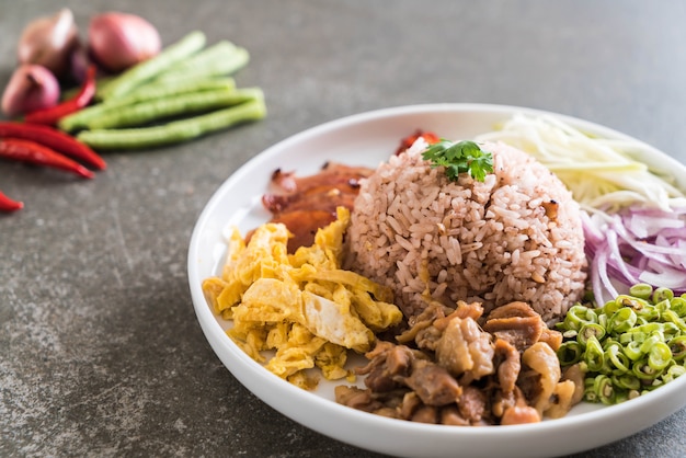 Arroz Mezclado Con Pasta De Camarones