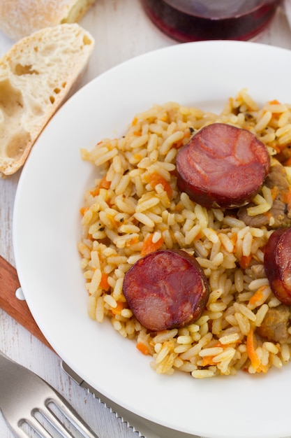 Arroz Con Salchichas Y Cerdo