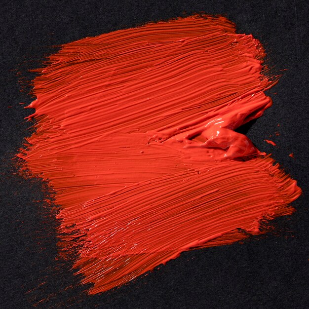 Arte abstrata de traçado de pincel vermelho