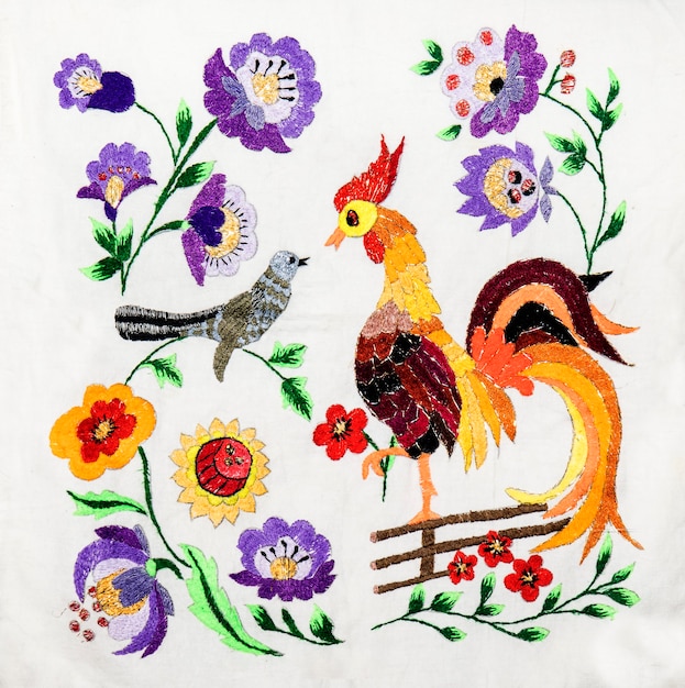 Arte y artesanía popular de bordado ucraniano