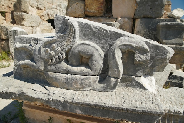 Artefakt in der antiken Stadt Perge in Antalya Turkiye