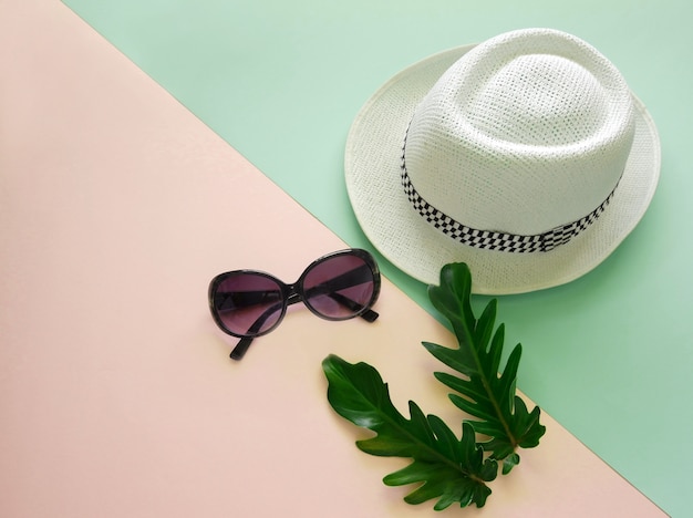 Artículos de accesorios de estilo minimalista para el verano