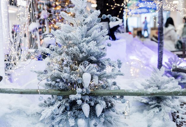 Foto Árvore de natal com neve