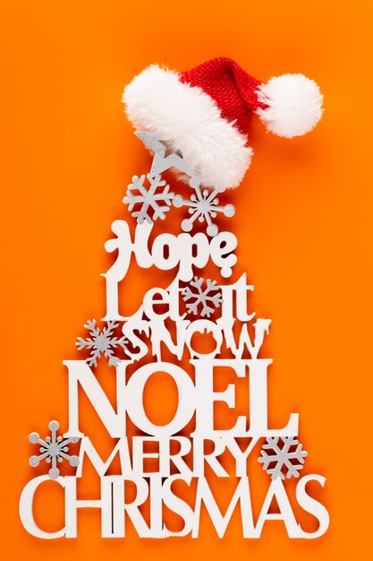 Foto Árvore de natal, desejo de noel, abeto vermelho das letras.