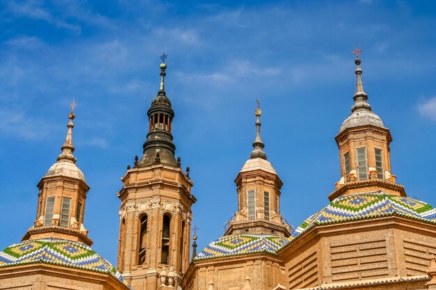 As cúpulas da Catedral de Saragoça