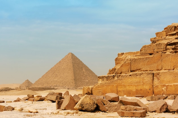 As pirâmides de Gizé, no Egito