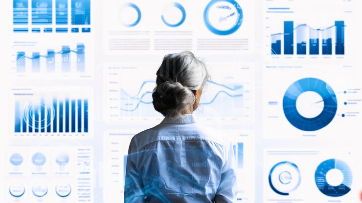 Foto asesor financiero experto o comerciante trabaja con datos de inteligencia de negocios bi lisp