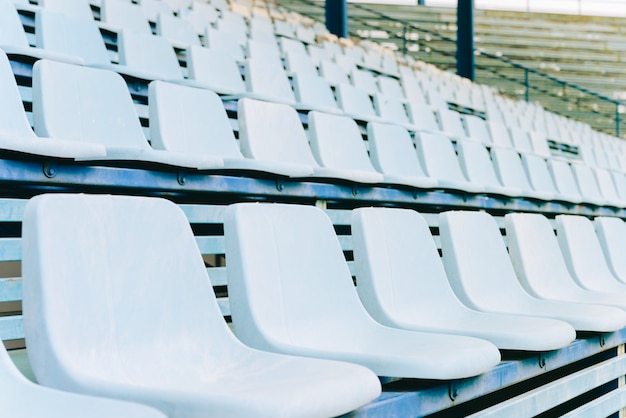 Asiento vacío en el estadio de fútbol