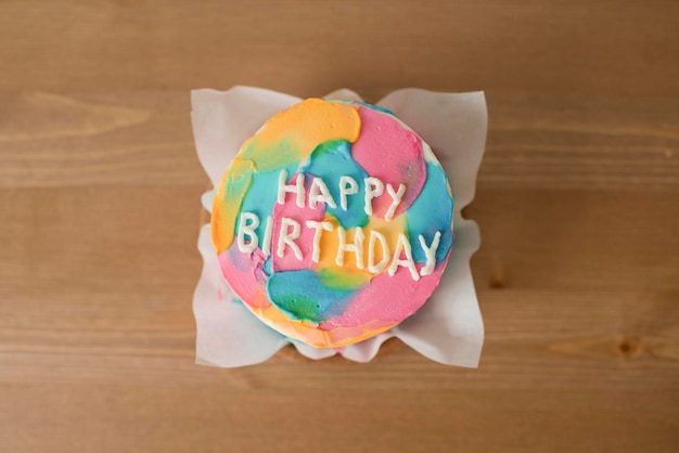 Assar bolo de aniversário bento multicolorido