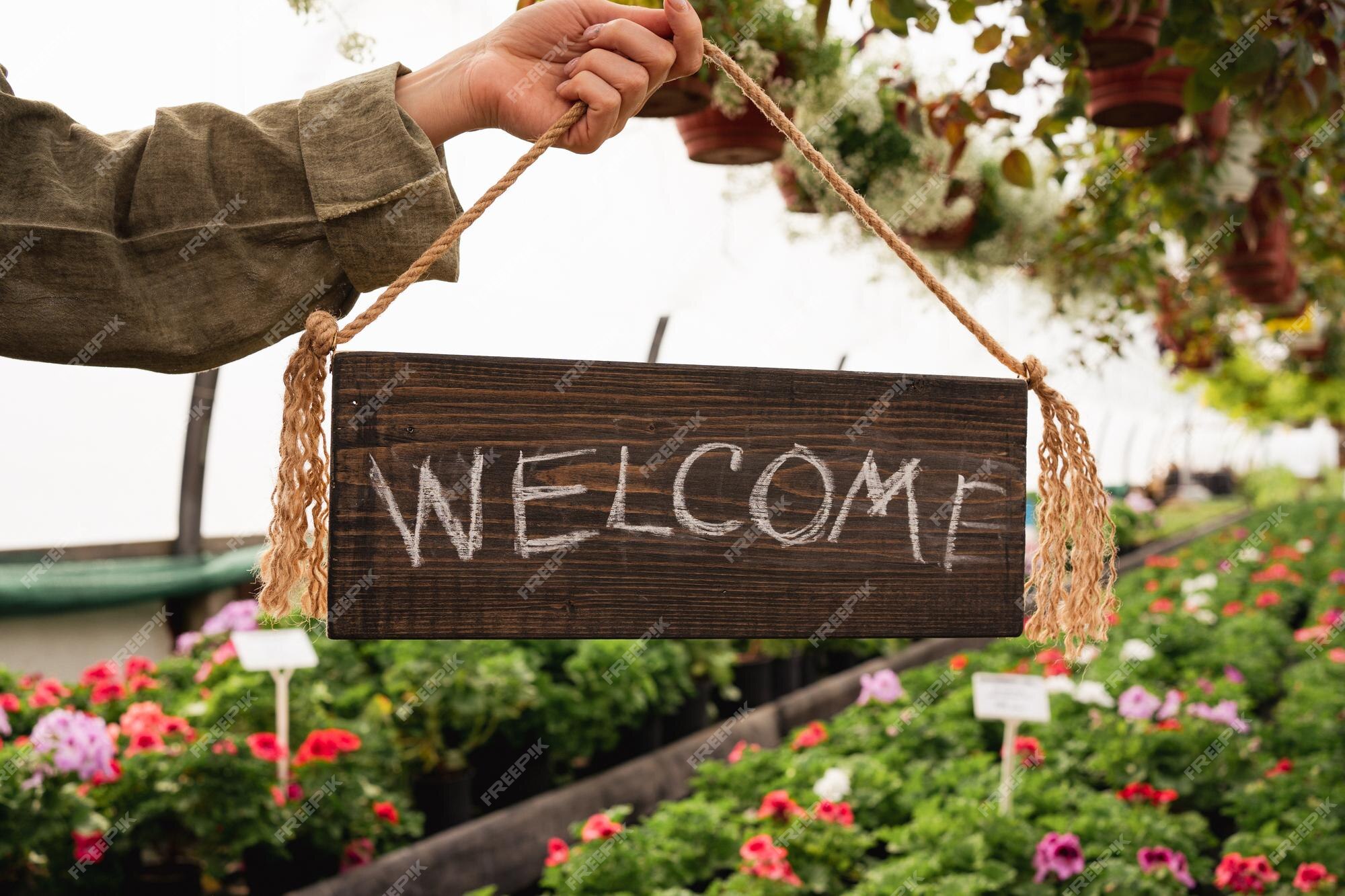 Placa de Jardim: Bem-vindo, Welcome, Bienvenido