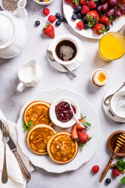 Assorted gesundes Frühstück