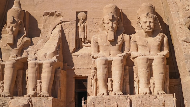 Asuán Egipto Gran templo de Abu Simbel del faraón Ramsés II en el sur de Egipto en Nubia