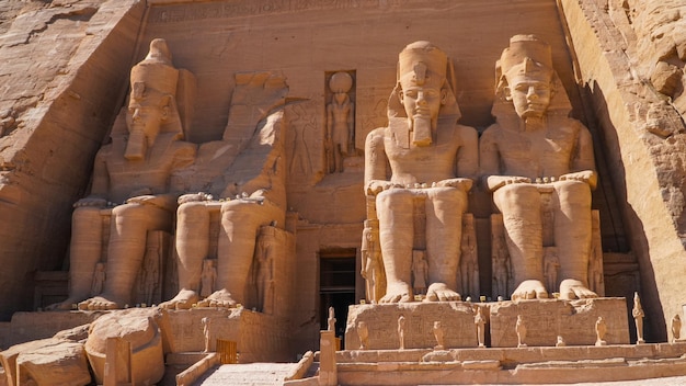 Asuán Egipto Gran templo de Abu Simbel del faraón Ramsés II en el sur de Egipto en Nubia