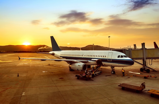 Atardecer en el aeropuerto