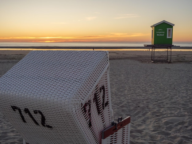 Foto el atardecer en la isla de langeoog