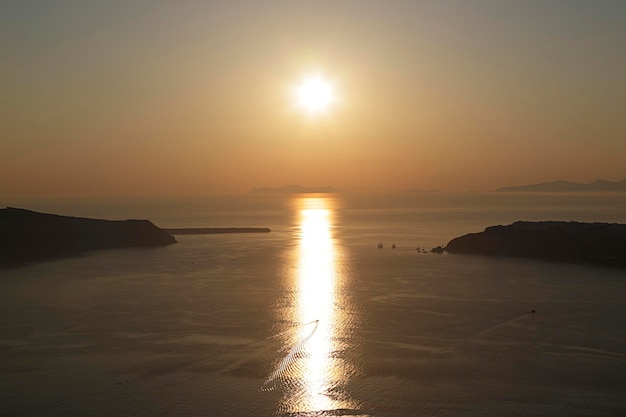 Atardecer en la isla de Santorini Grecia