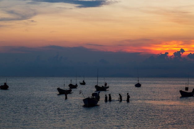 Atardecer en el mar