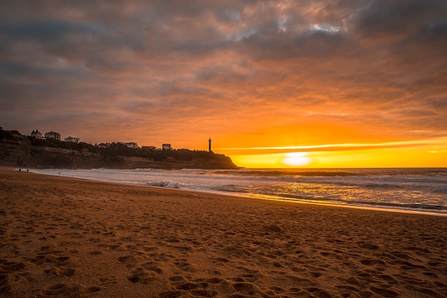 Atardecer en la playa de Biarritz llamada Playa de la Casita del Amor