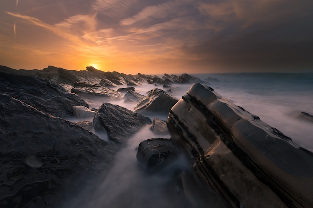 Atardecer en la playa de Bidart junto a Biarritz, País Vasco.