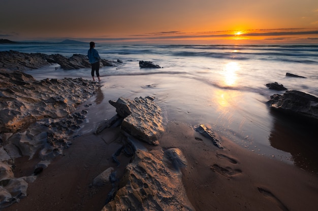 Atardecer en la playa de Bidart, País Vasco.