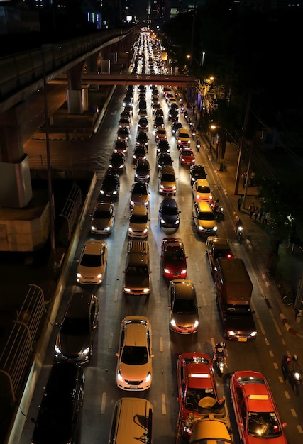 Atasco de tráfico en las calles de Bangkok