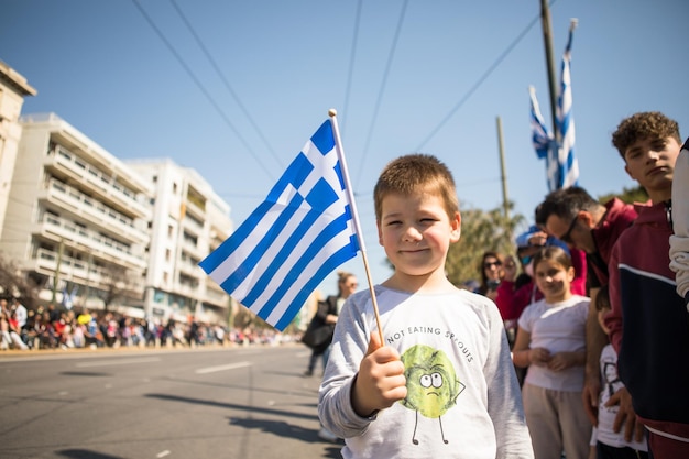 Atenas Attica Grecia 24 de marzo de 2022 Espectadores del desfile del día de la independencia griega