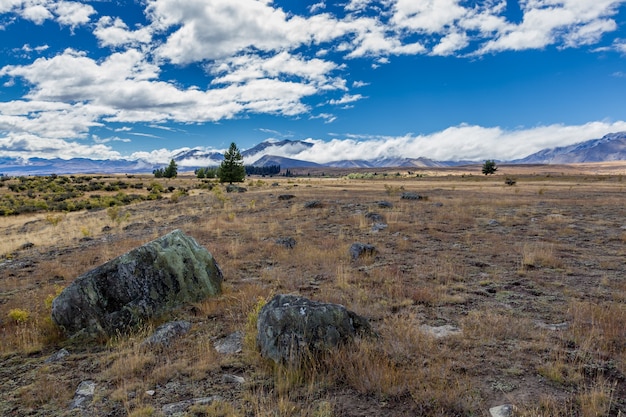 Aterriza junto al lago Tekapo