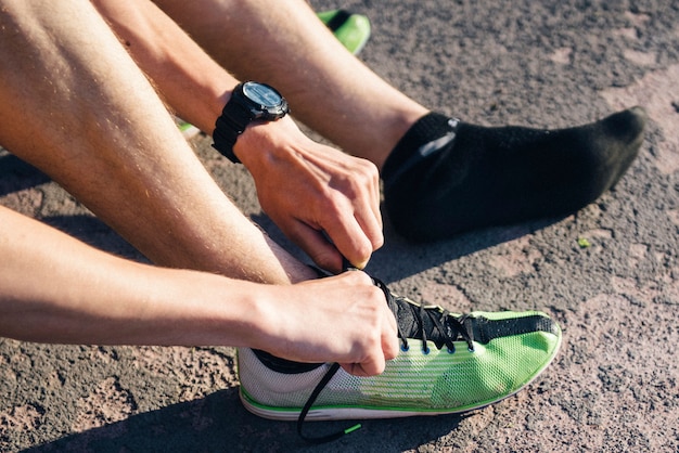 Athlet im Stadion Schuhe Laufschuhe