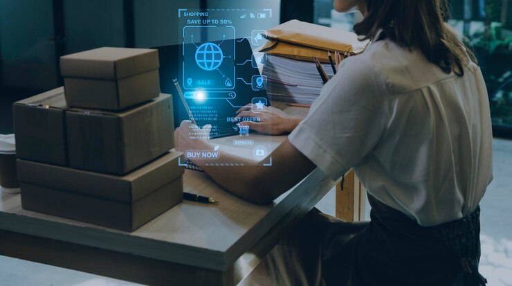 Foto atractiva mujer de negocios pyme asiática que trabaja en el concepto de compras en línea de la oficina en casa